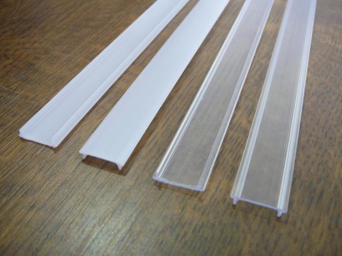 Krycí lišta naklapávací, pro PN01, PV02, PV18, PN14, mléčná